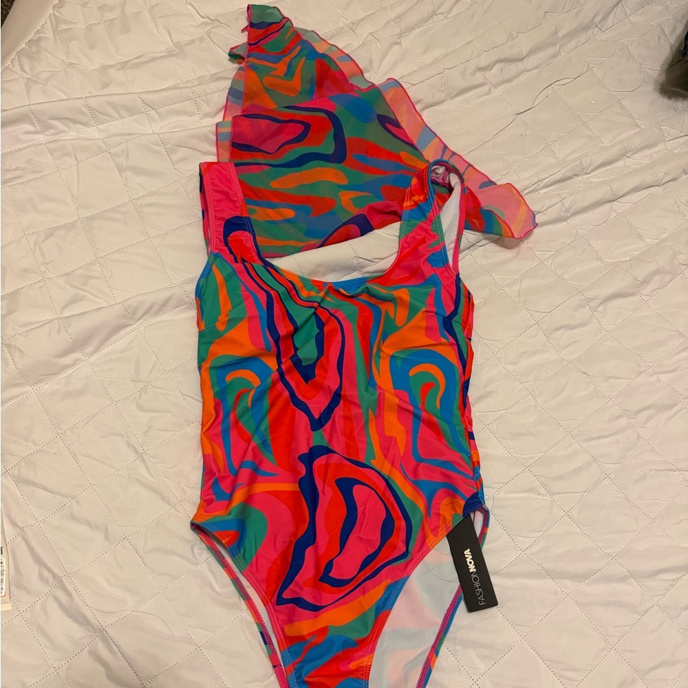 Fashion Nova Multicolor Abstract One Piece Swimsuit